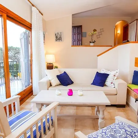 Cl12 Magnificent With Beautiful Sea Views